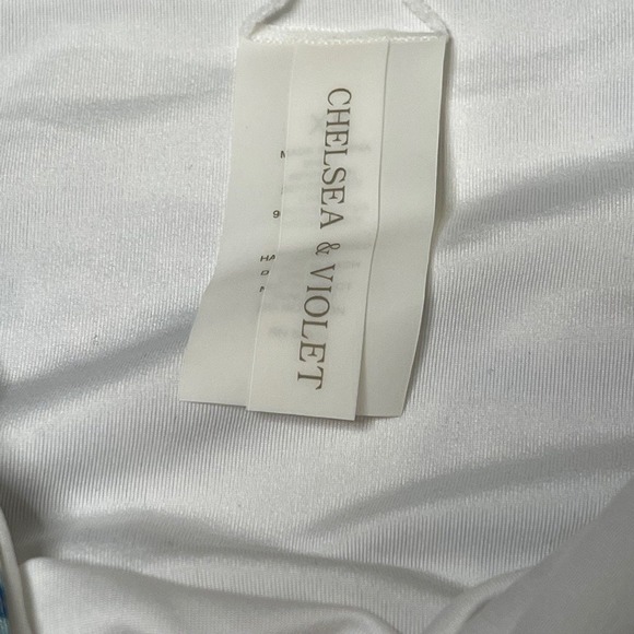 Chelsea & Violet Floral Bikini set Size XS NWT - Picture 5 of 8